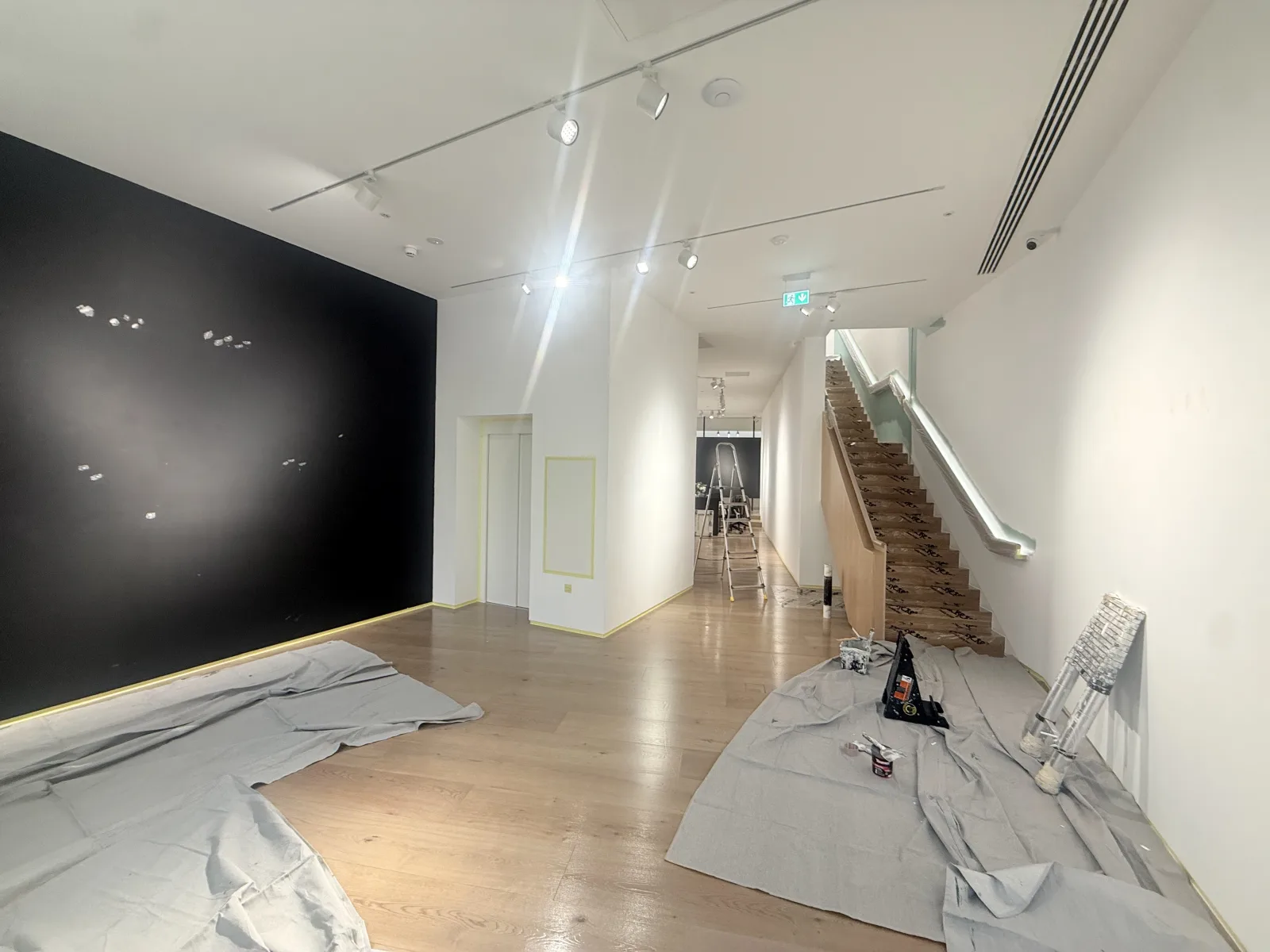 KM Painter and Decorator London, project photograph 33
